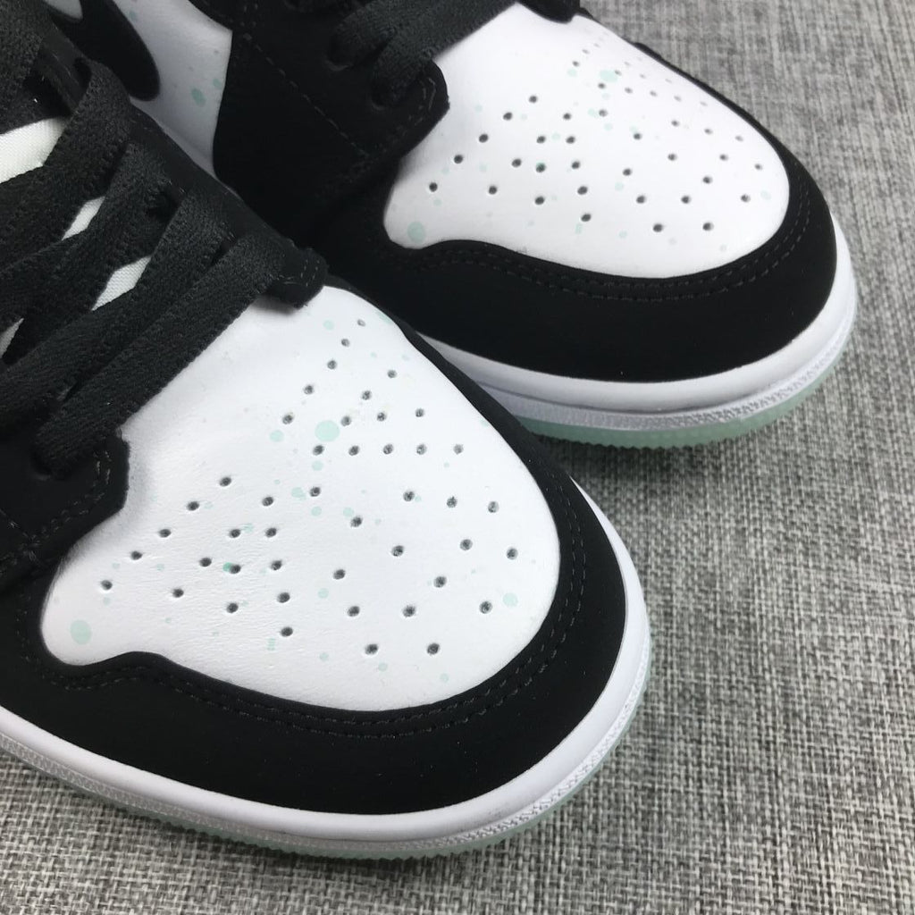 Air Jordan 1 Mid Sneakers Black White Mint BQ6931-103