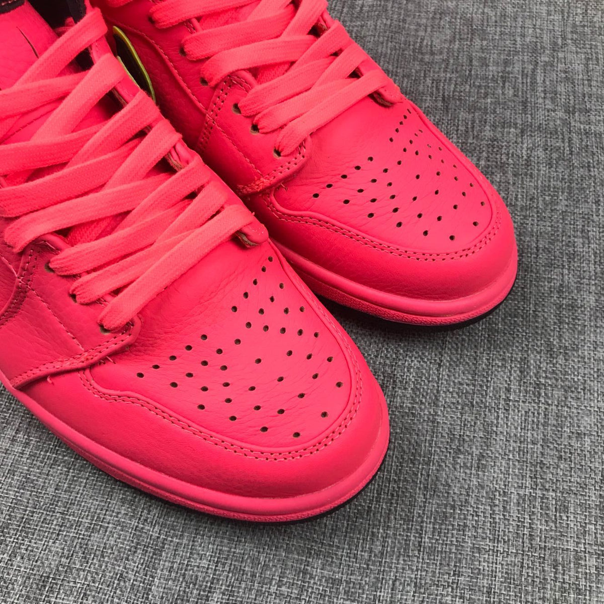 Air Jordan 1 Mid Sneakers Pink Black Volt AQ9131-600