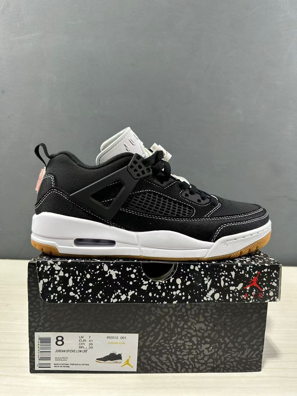 Jordan Air Jordan Spizike Low Black White IR2012-001