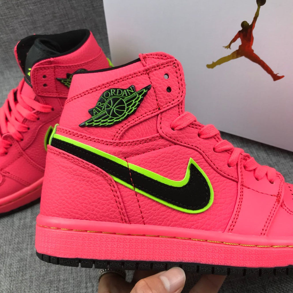 Air Jordan 1 Mid Sneakers in Pink and Black AQ9131-600