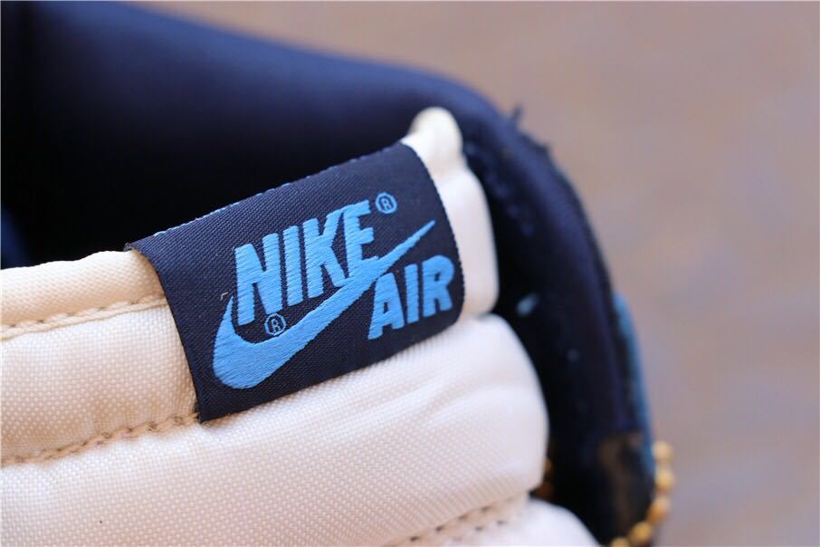 Air Jordan 1 Retro High OG Blue and White Sneakers